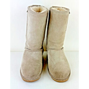 Bearpaw Womens boots  Size 7 Beige cozy lining warm fuzzy comfy bearpaws